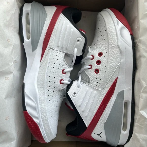 JORDAN Max Aura 5 White/Black Varsity Red Men’s SIZE 10 NIB - Picture 2 of 7